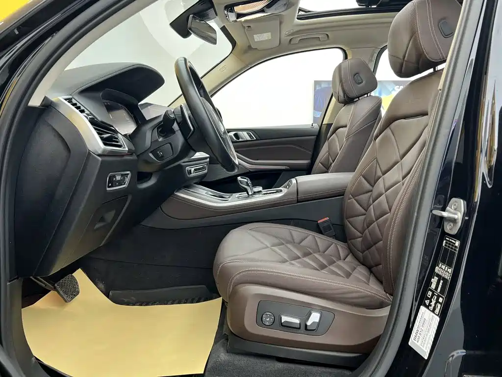 BMW X5 — миниатюра 17