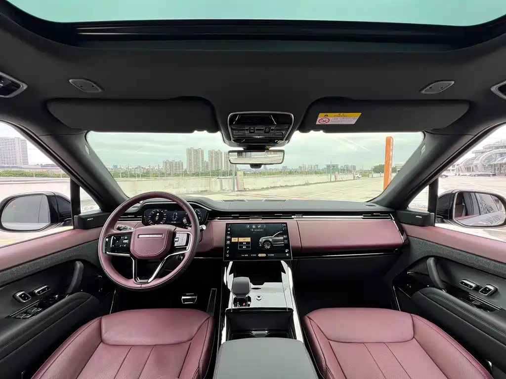Land Rover Range Rover Sport 2025 400PS Dynamic SE