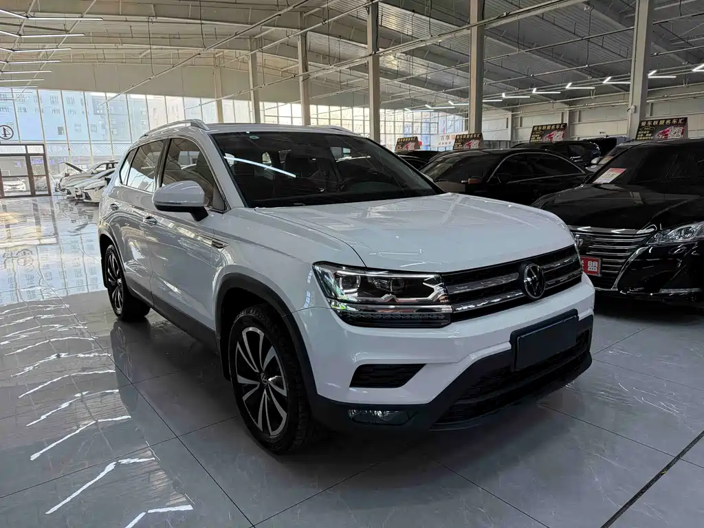VOLKSWAGEN TUYUE