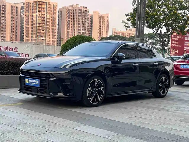 2025 Lynk & Co 03
