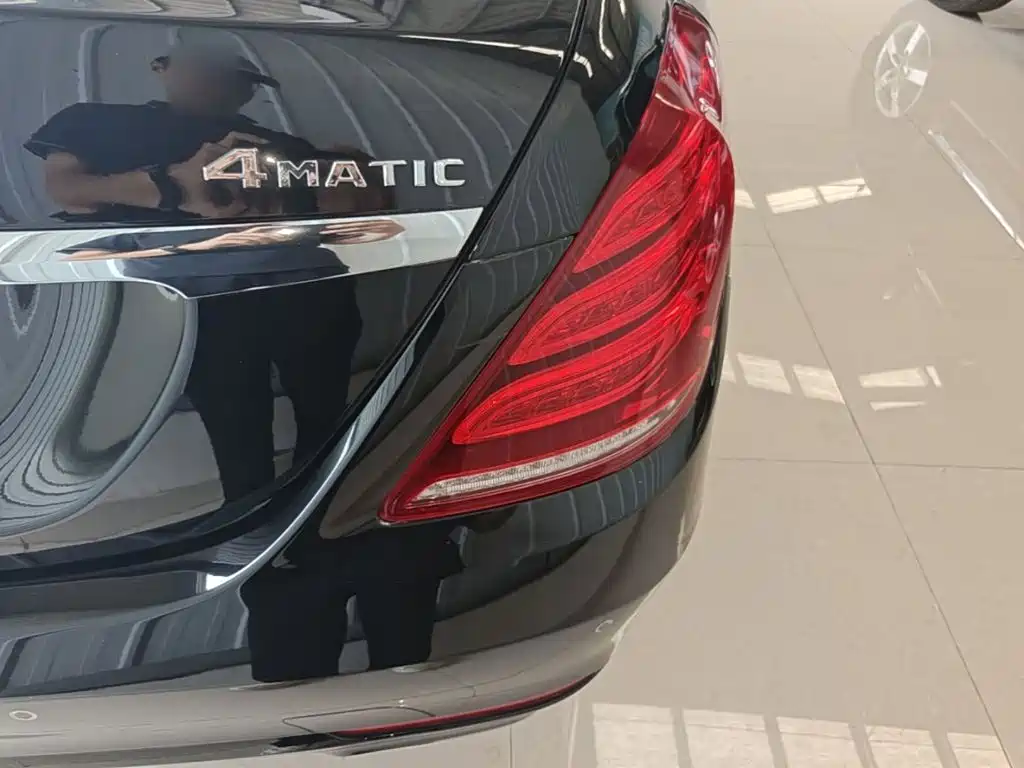 Mercedes-Benz S-Class — миниатюра 8