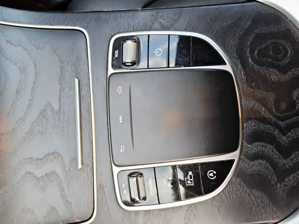 Mercedes-Benz C-Class — миниатюра 21