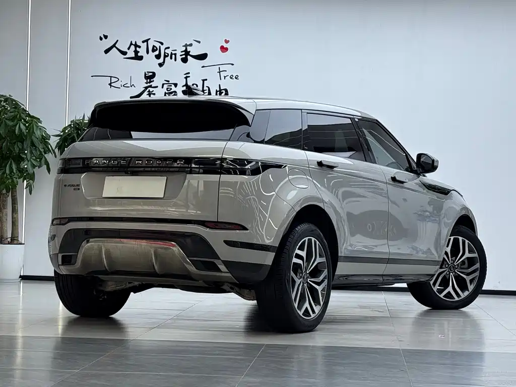 Land Rover Evoque — миниатюра 3