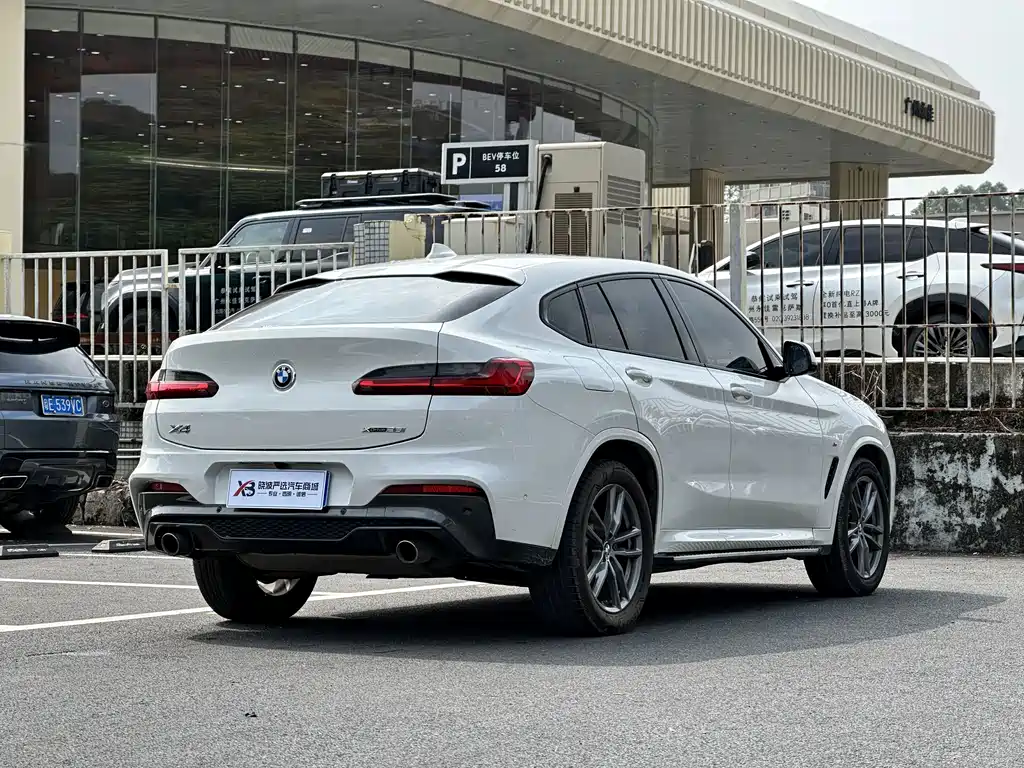 BMW X4 — миниатюра 5