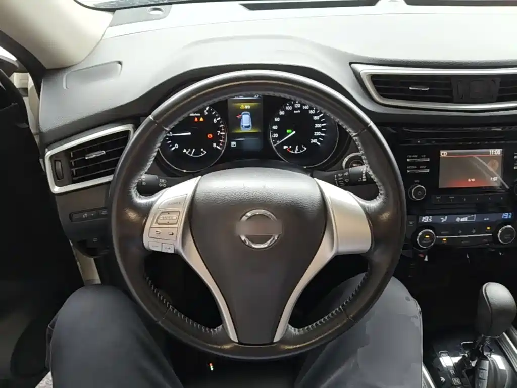 Nissan X-Trail — миниатюра 11
