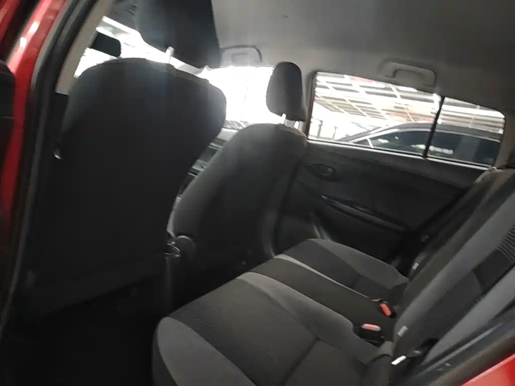 Toyota Vios FS — миниатюра 17