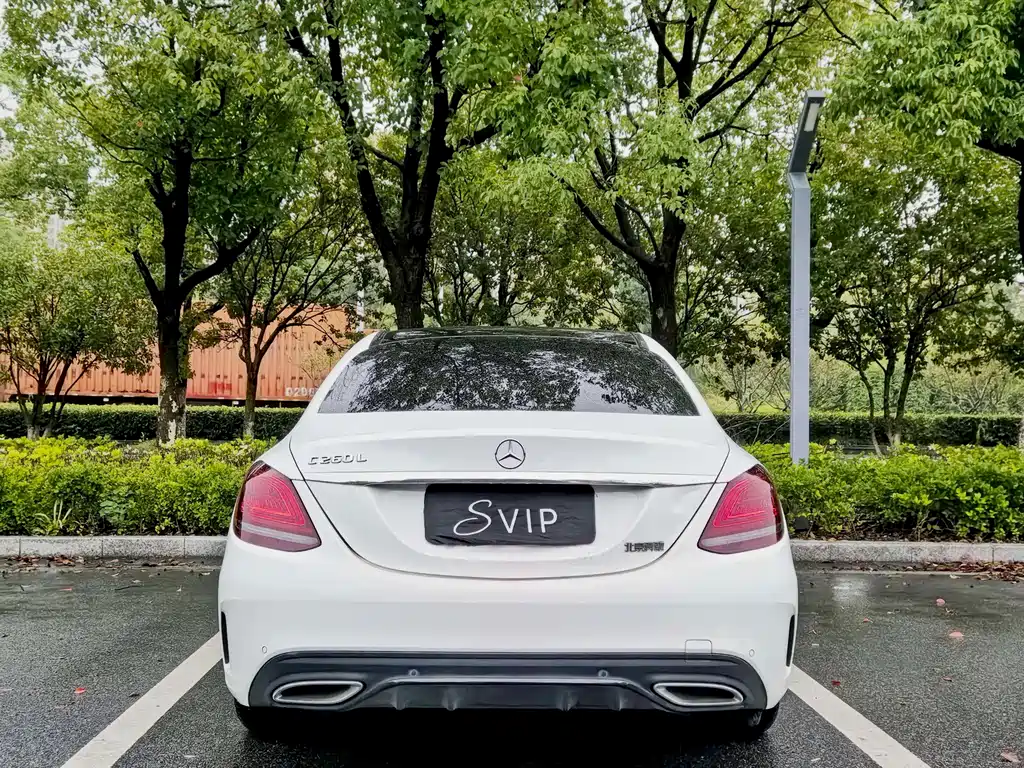 Mercedes-Benz C-Class — миниатюра 15