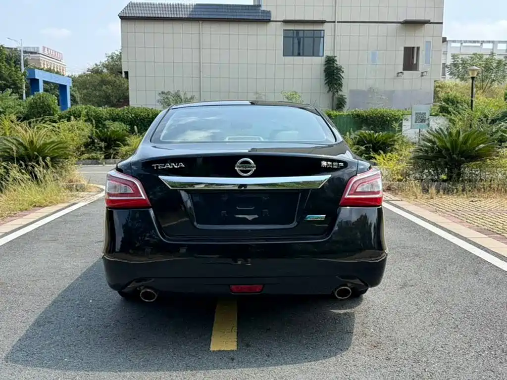 Nissan Teana — миниатюра 8