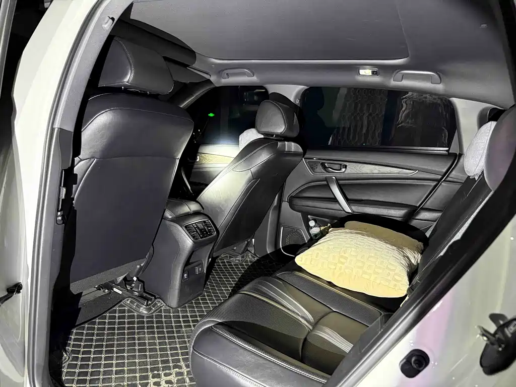 Honda UR-V — миниатюра 3