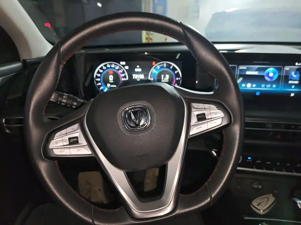 Changan Eado — миниатюра 11