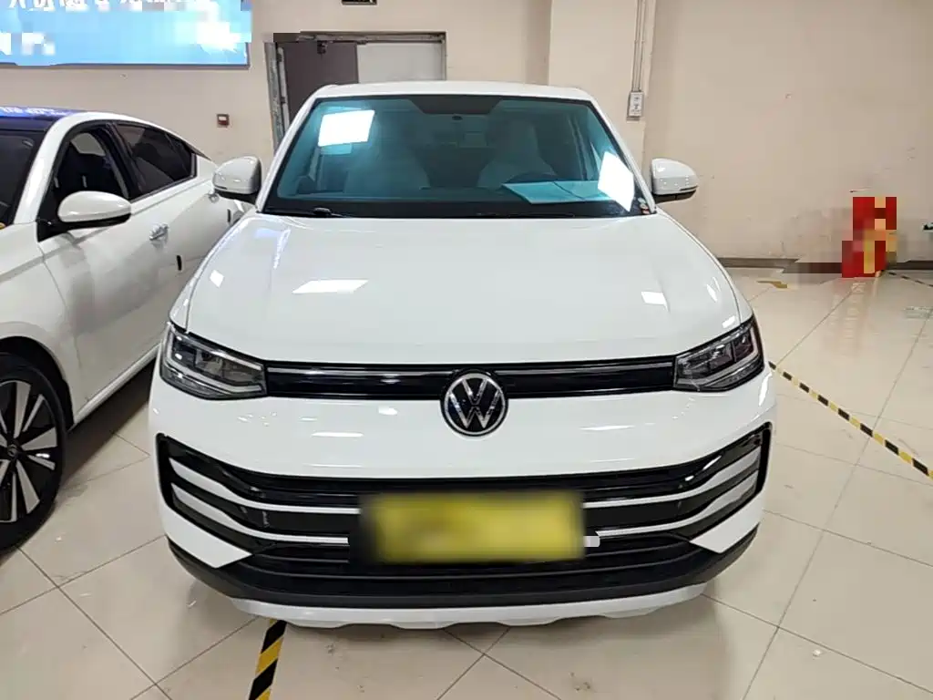 Volkswagen Tharu — миниатюра 3