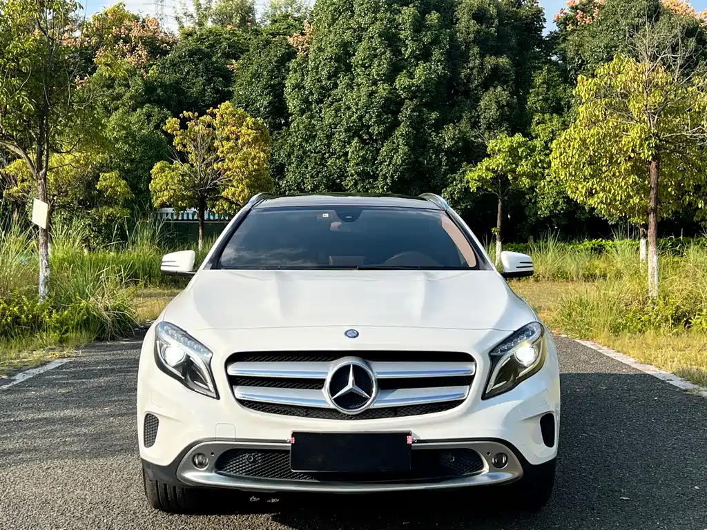 Mercedes-Benz GLA — миниатюра 2