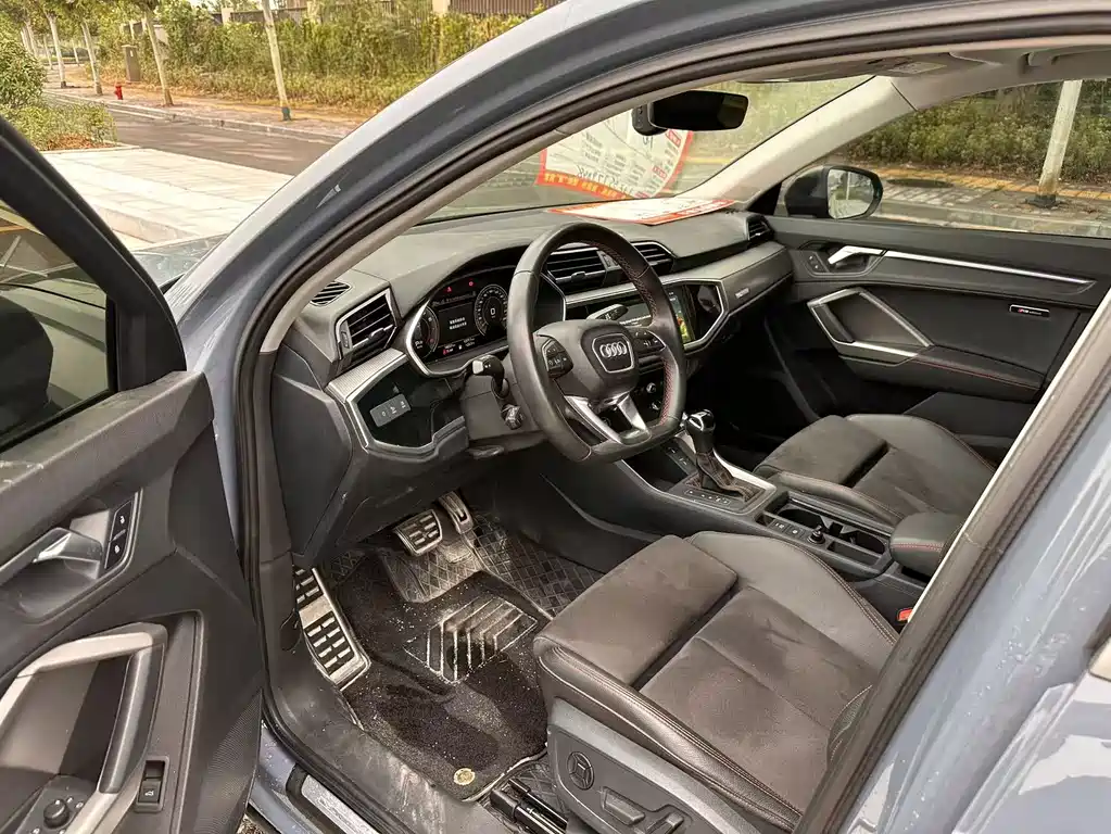 Audi Q3 — миниатюра 4