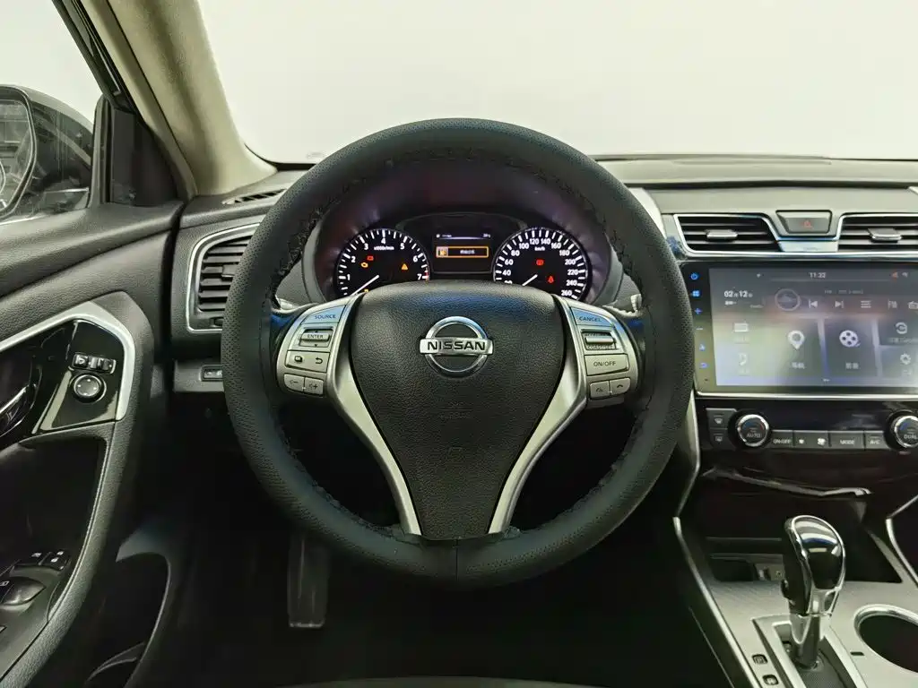 Nissan Teana — миниатюра 11