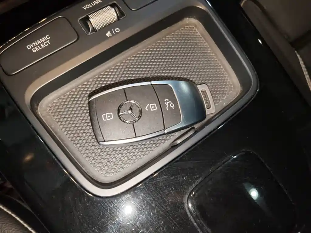 Mercedes-Benz A-Class — миниатюра 9