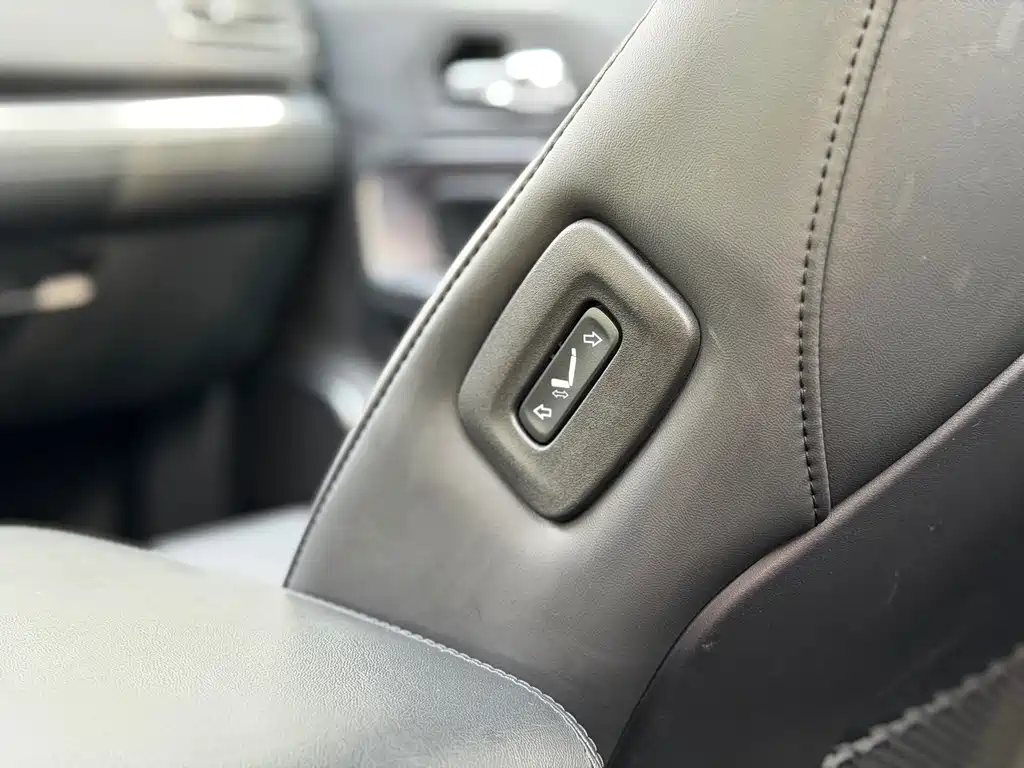 Jeep Grand Commander — миниатюра 14