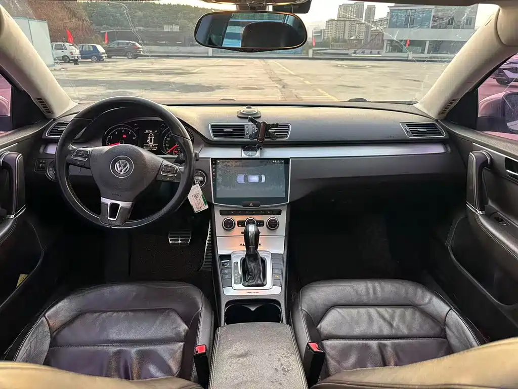 Volkswagen Magotan (Import) — миниатюра 4