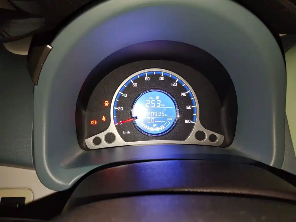 Changan Benben E-Star — миниатюра 12