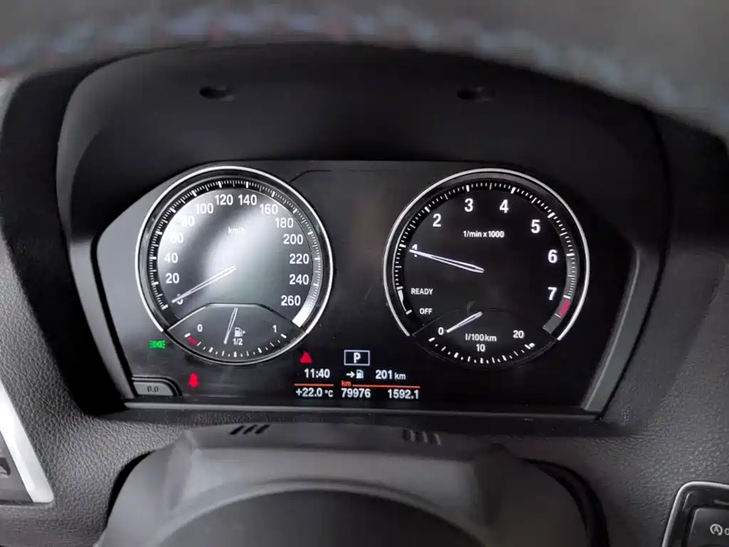 BMW 2 Series (Import) — миниатюра 12