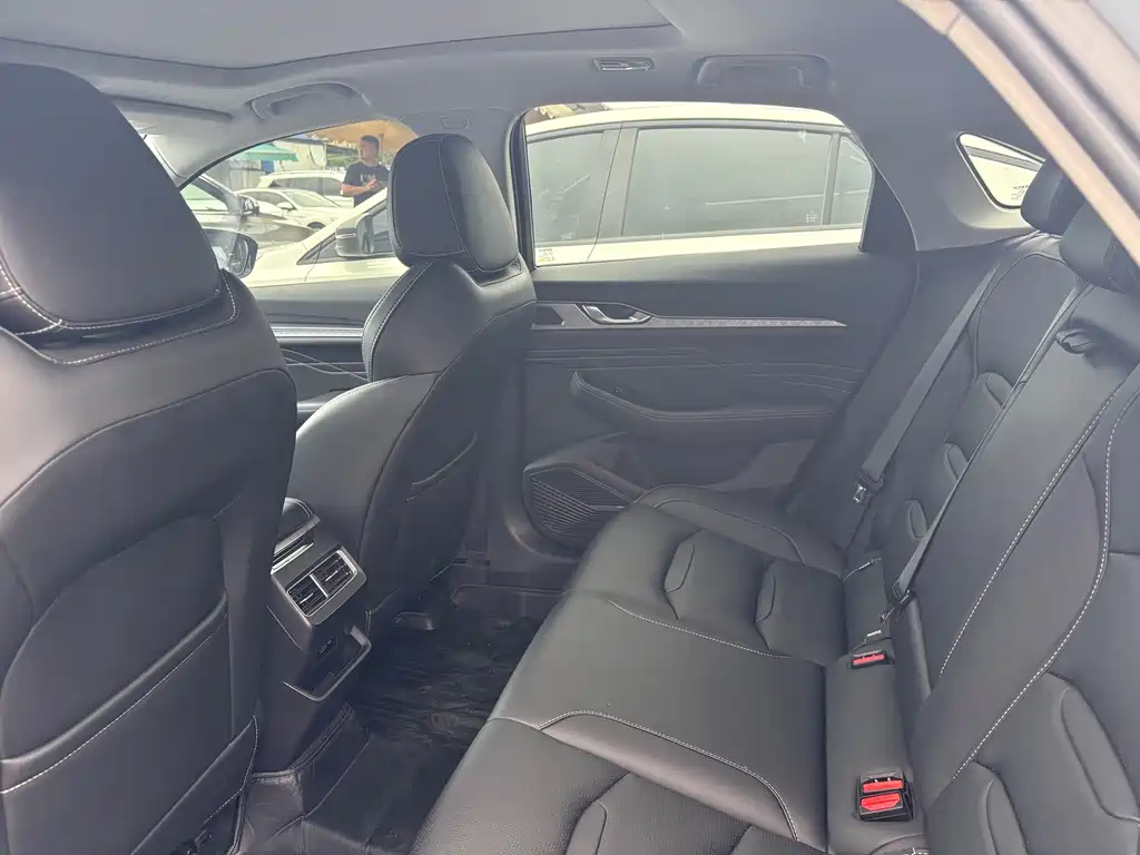 Geely Xingrui — миниатюра 6