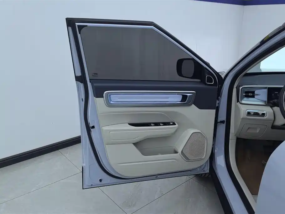 GEELY AUTOMOBILE GEELY ICON