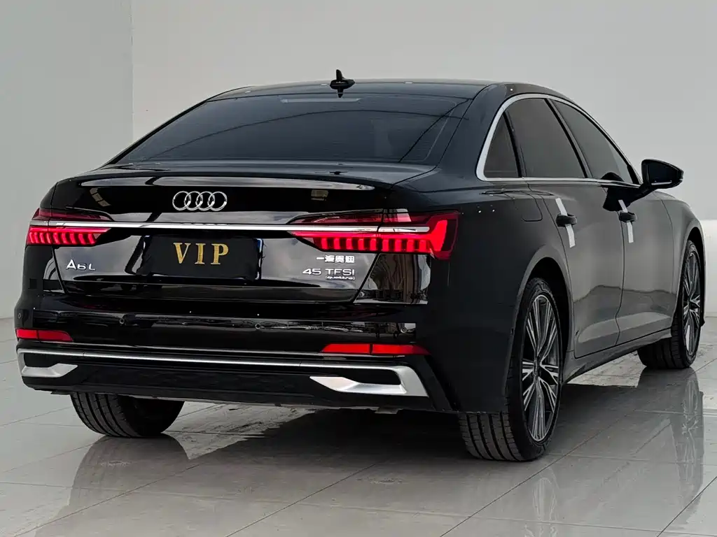 Audi A6L — миниатюра 11