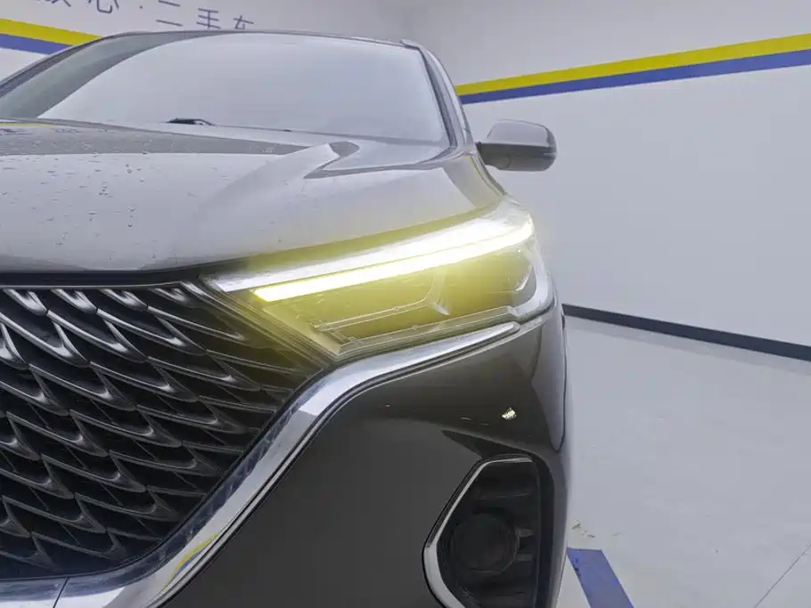 Haval M6 — миниатюра 5