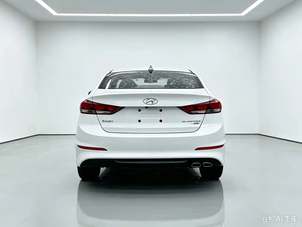 Hyundai Elantra — миниатюра 3
