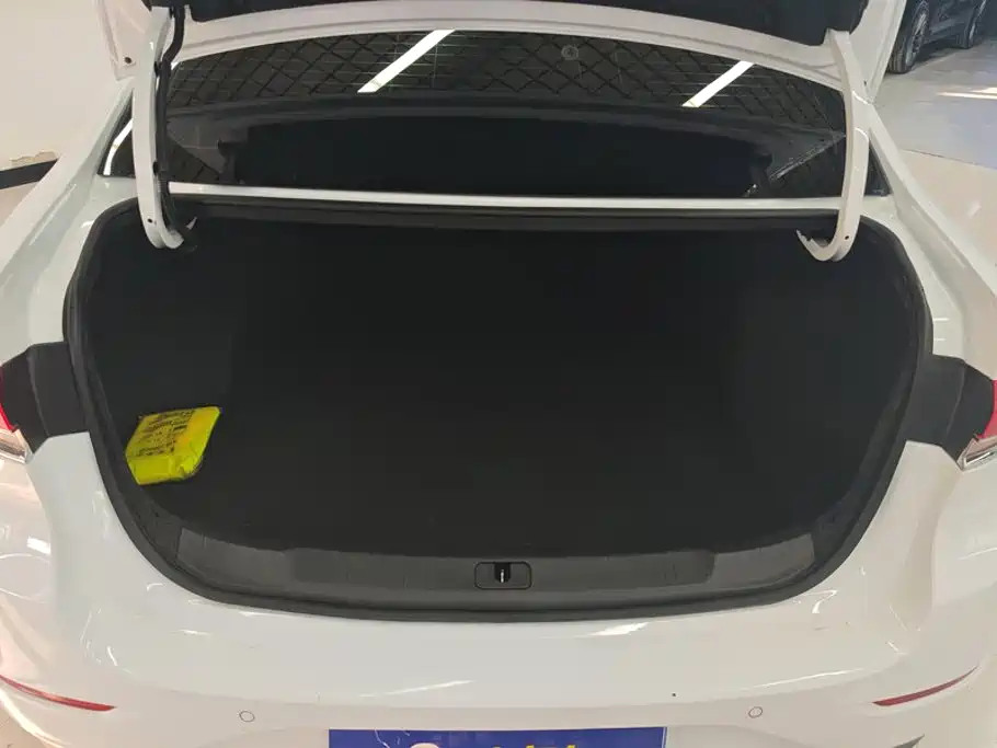Buick Excelle — миниатюра 4