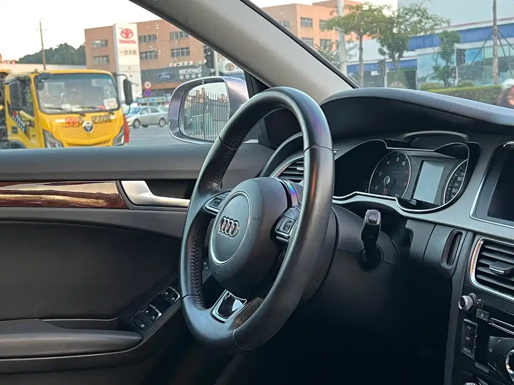 Audi A4L — миниатюра 11