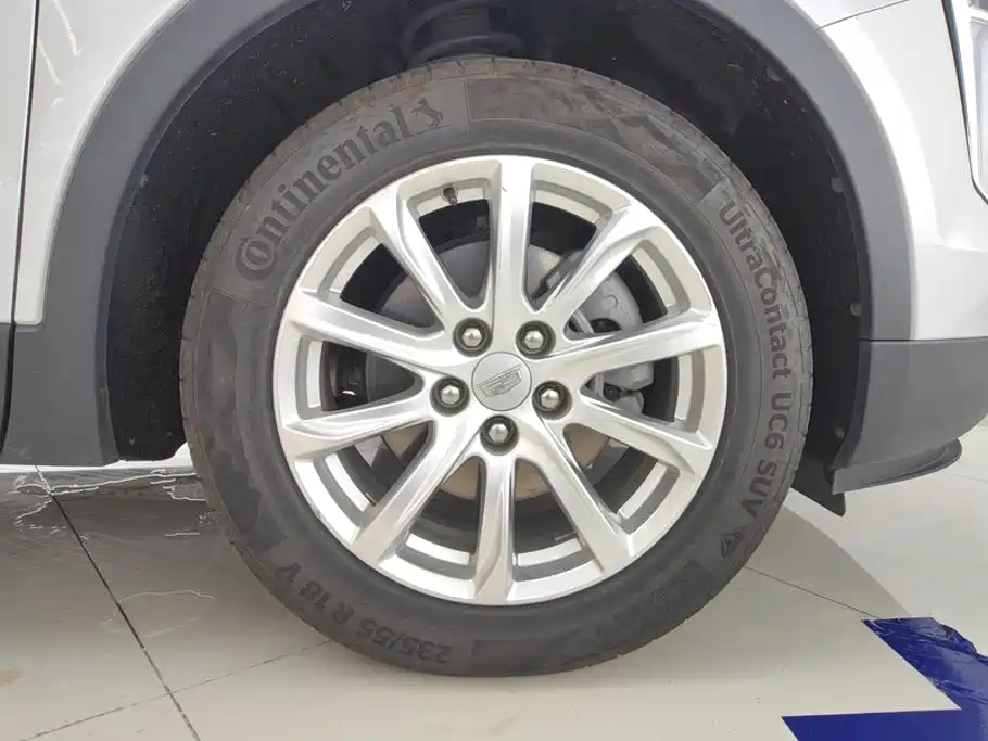 Cadillac XT4 — миниатюра 6
