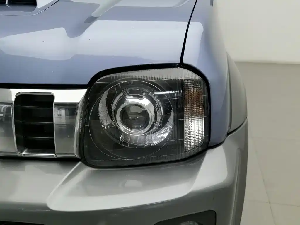 Suzuki Jimny — миниатюра 7