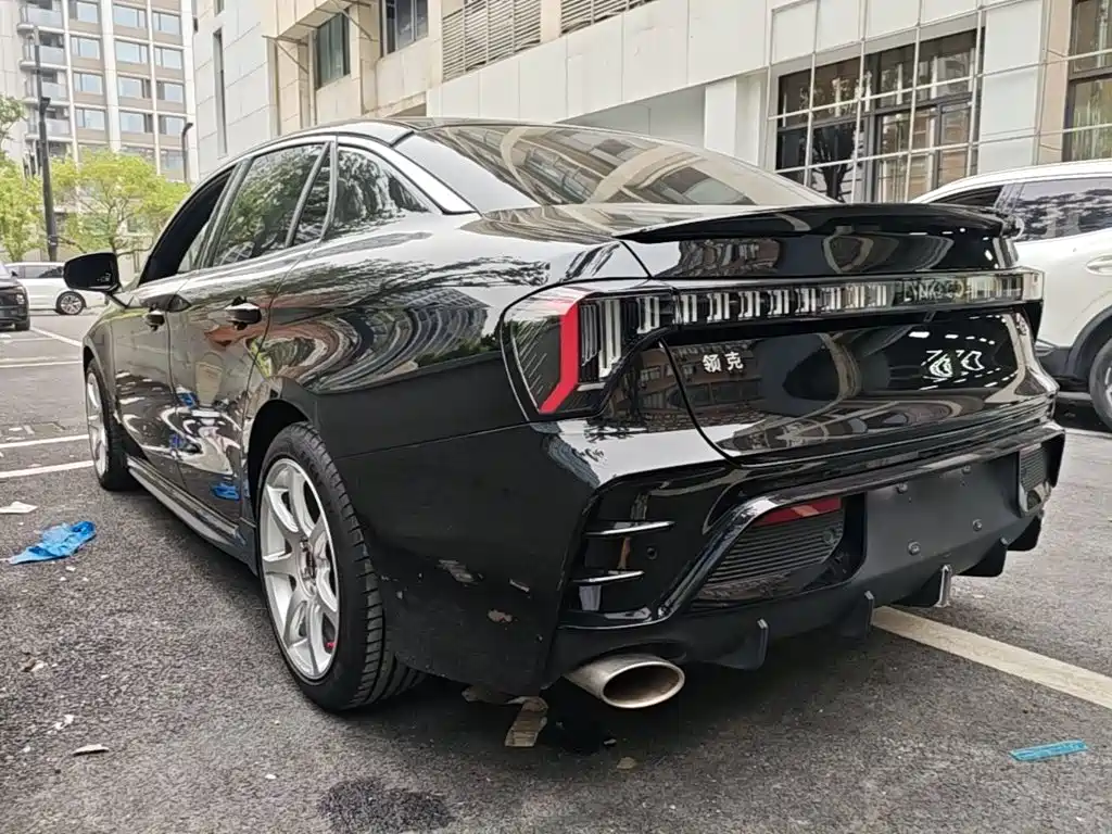 Lynk & Co 03 — миниатюра 5