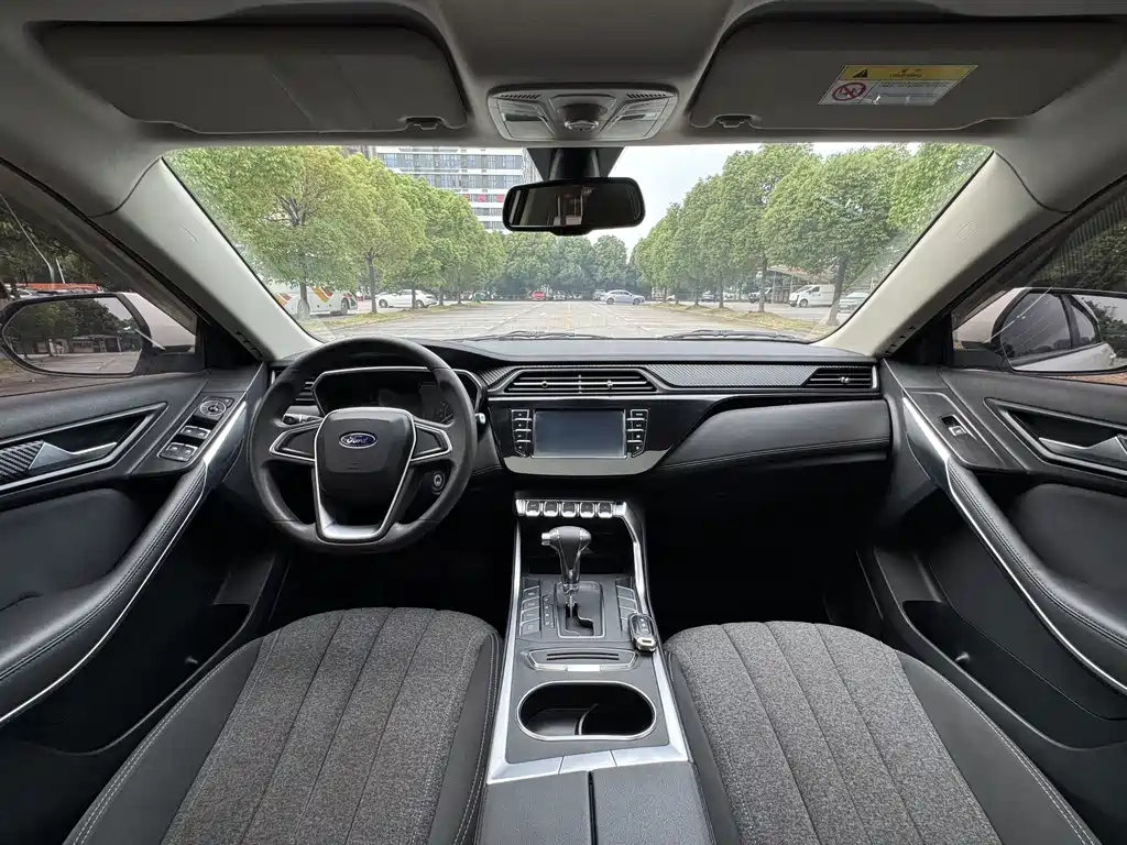 Ford Territory — миниатюра 19