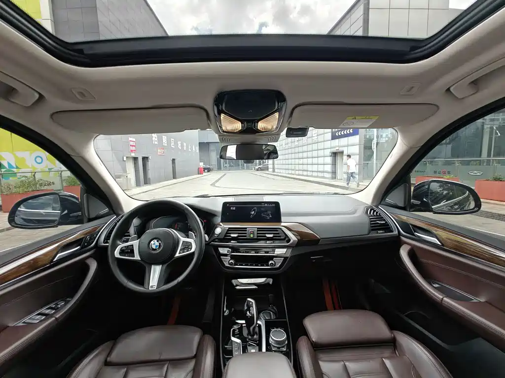 BMW X3 — миниатюра 13