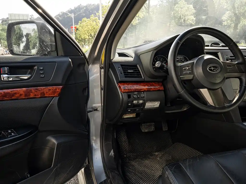 Subaru Legacy — миниатюра 19
