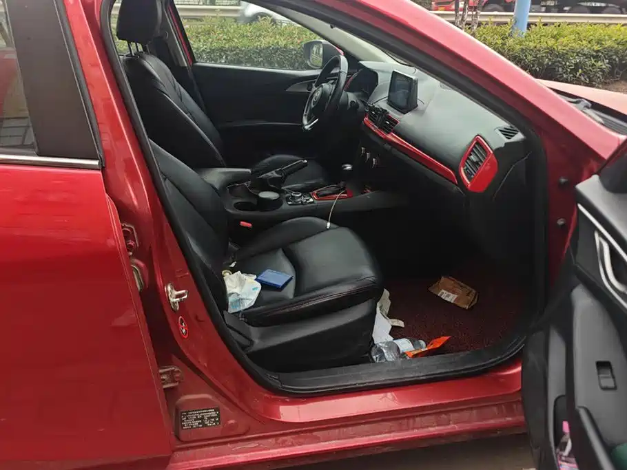 Mazda 3 Axela — миниатюра 8