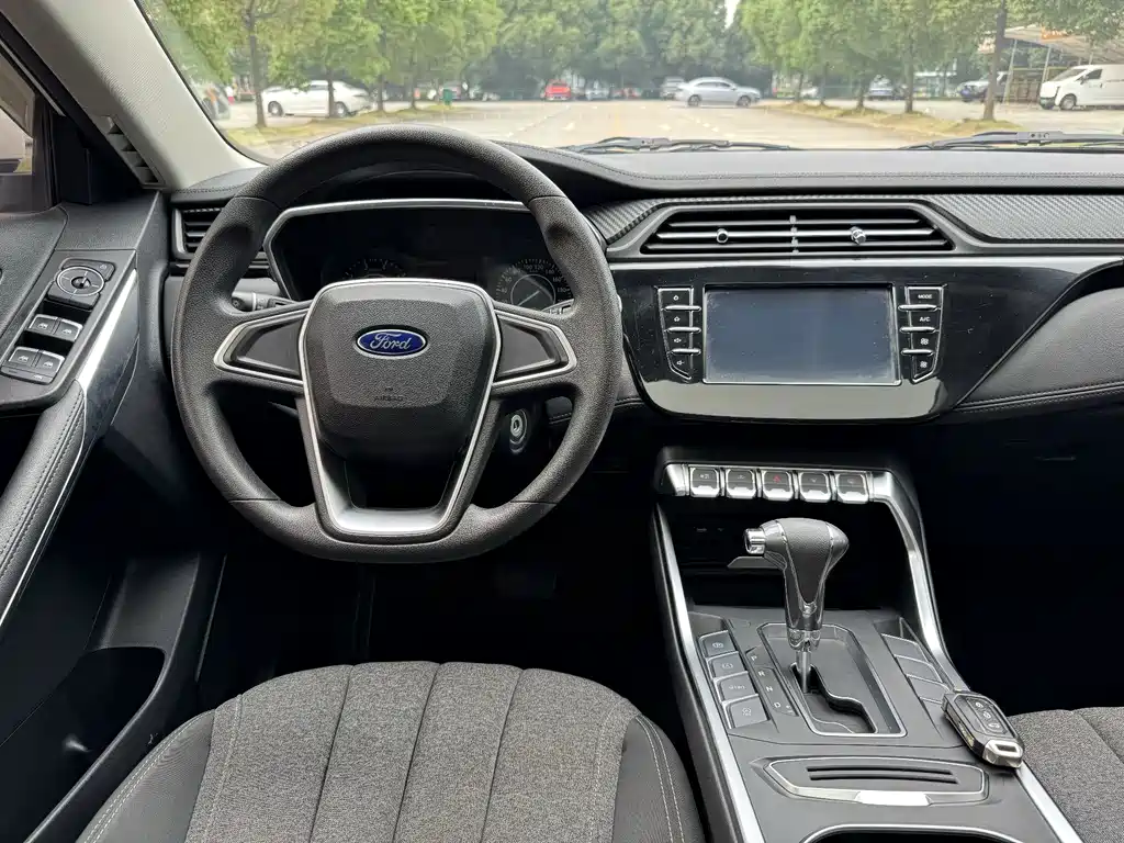 Ford Territory — миниатюра 13