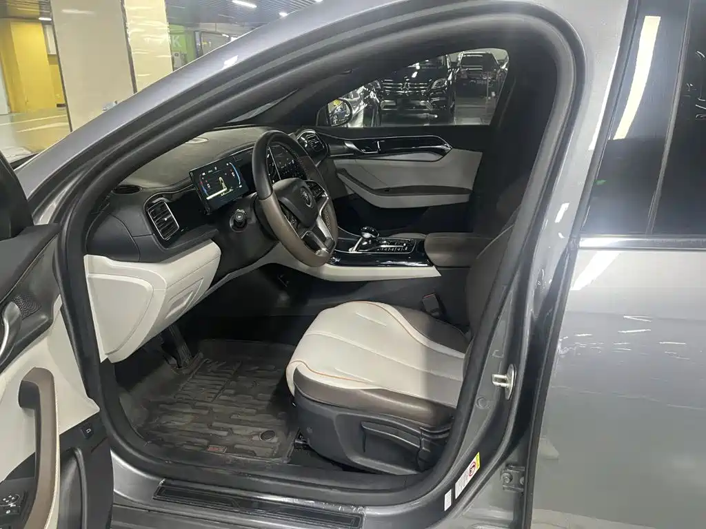 BYD Qin PLUS — миниатюра 7