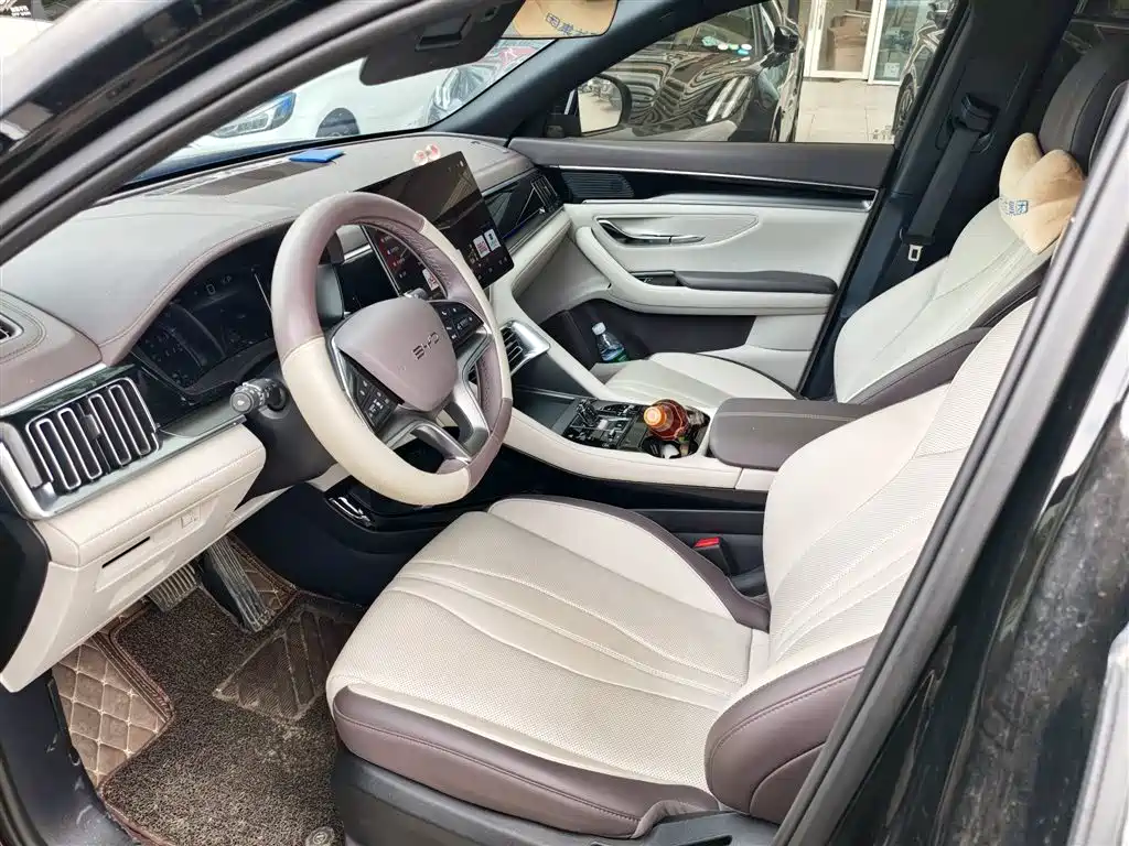 BYD Song Plus PLUS 2025 DM-i 160KM Flagship