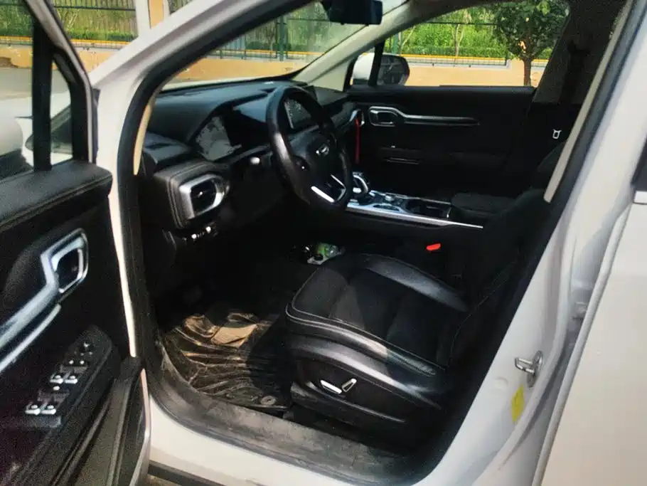 Geely Haoyue — миниатюра 9