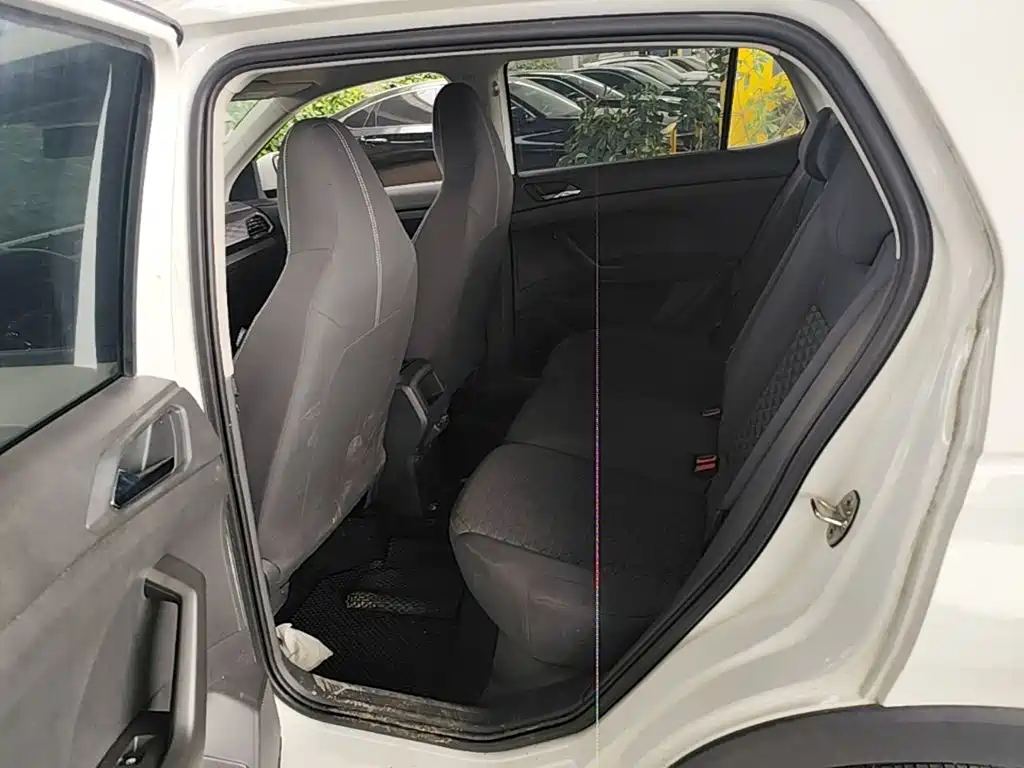 Volkswagen T-Cross — миниатюра 17