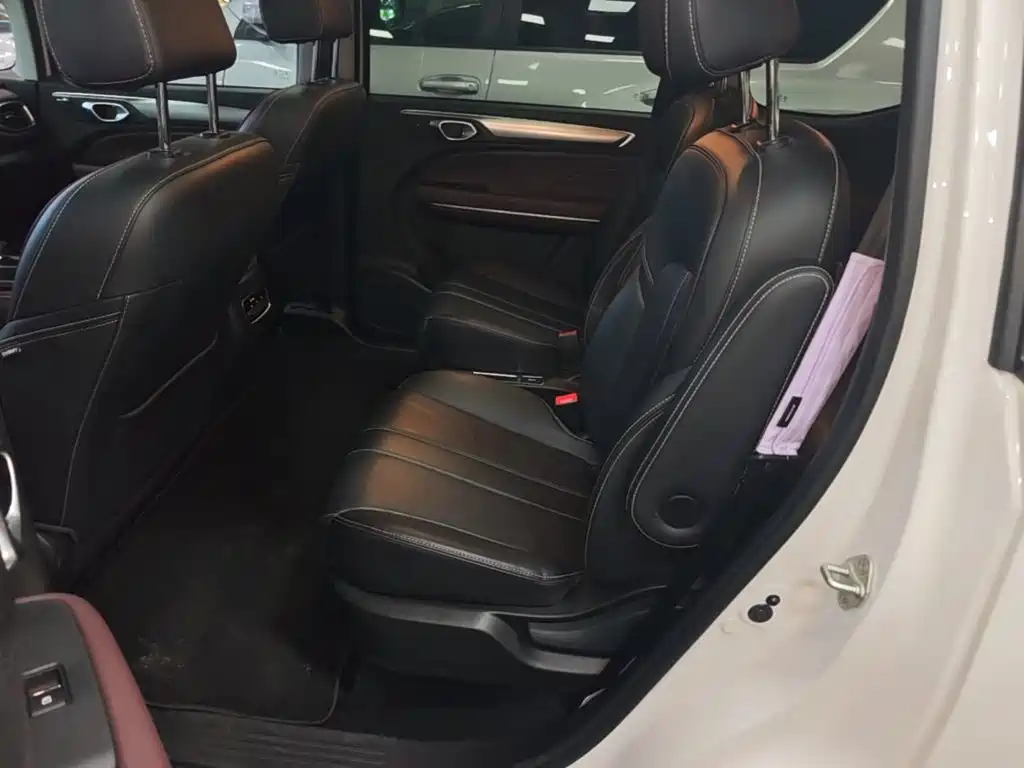 GAC Motor Trumpchi M6 — миниатюра 17