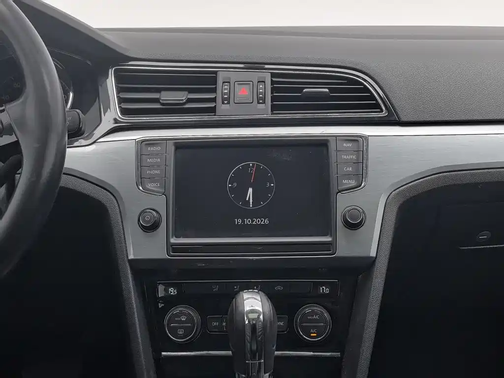 Volkswagen Lamando — миниатюра 12