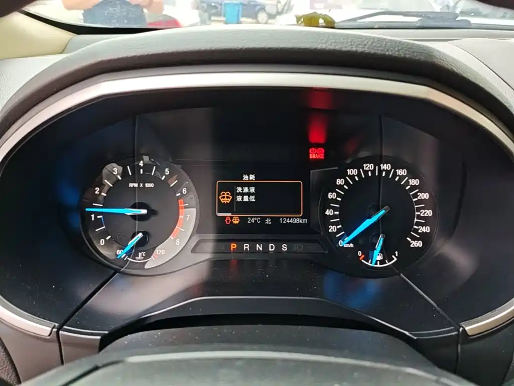Ford Edge — миниатюра 12