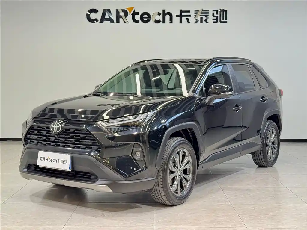 Toyota RAV4 2024