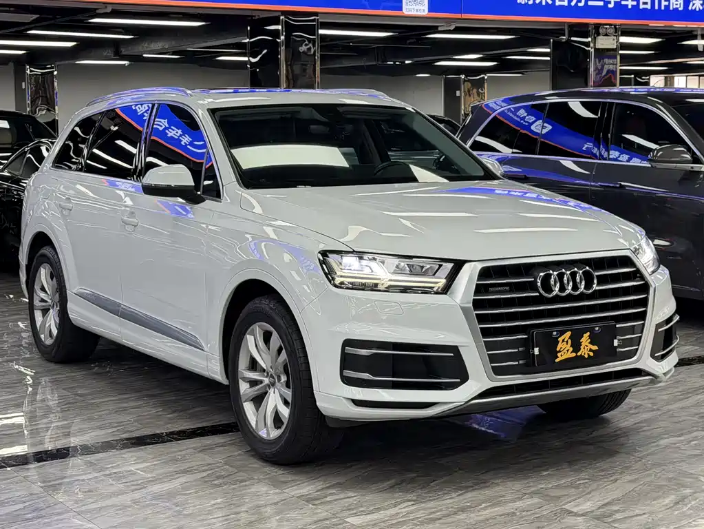 Audi Q7 2019 45 TFSI Comfort
