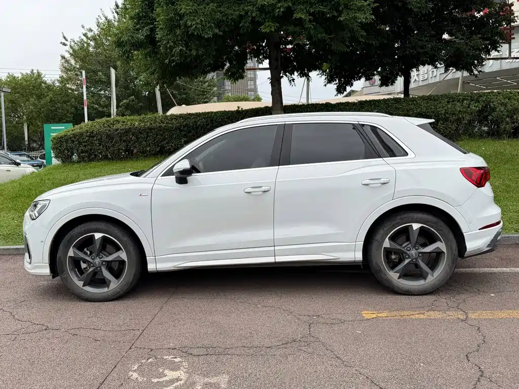 Audi Q3 — миниатюра 3