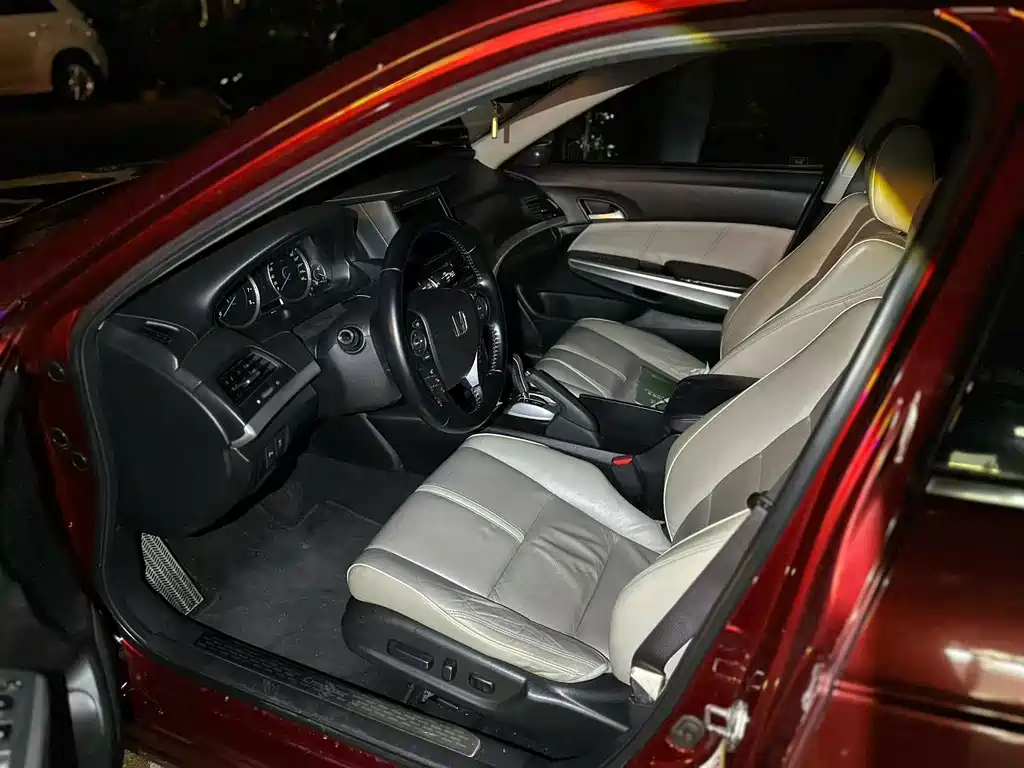 Honda Crosstour 2014 2.4L Luxury