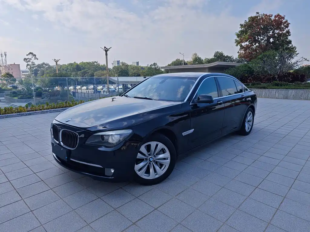 BMW 7 Series 2012